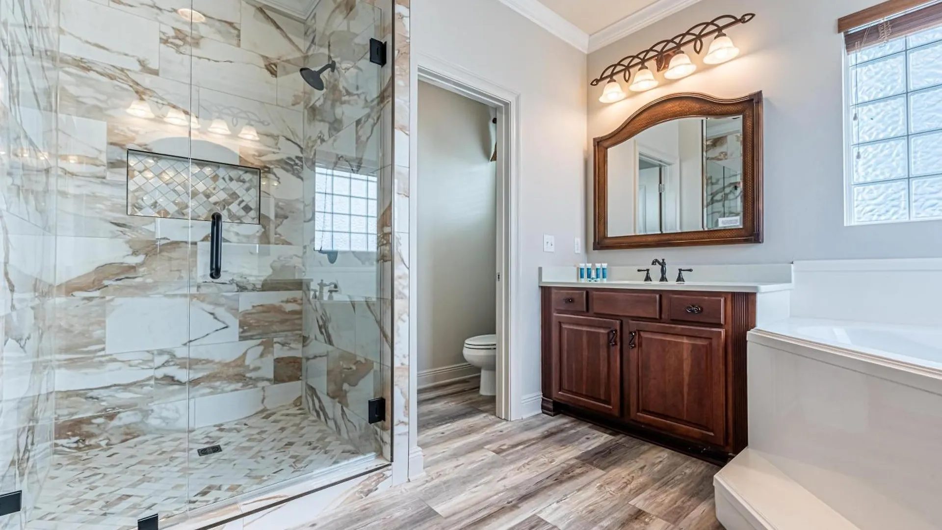 Emerald Palace S 10 Black Coral Cove Destin