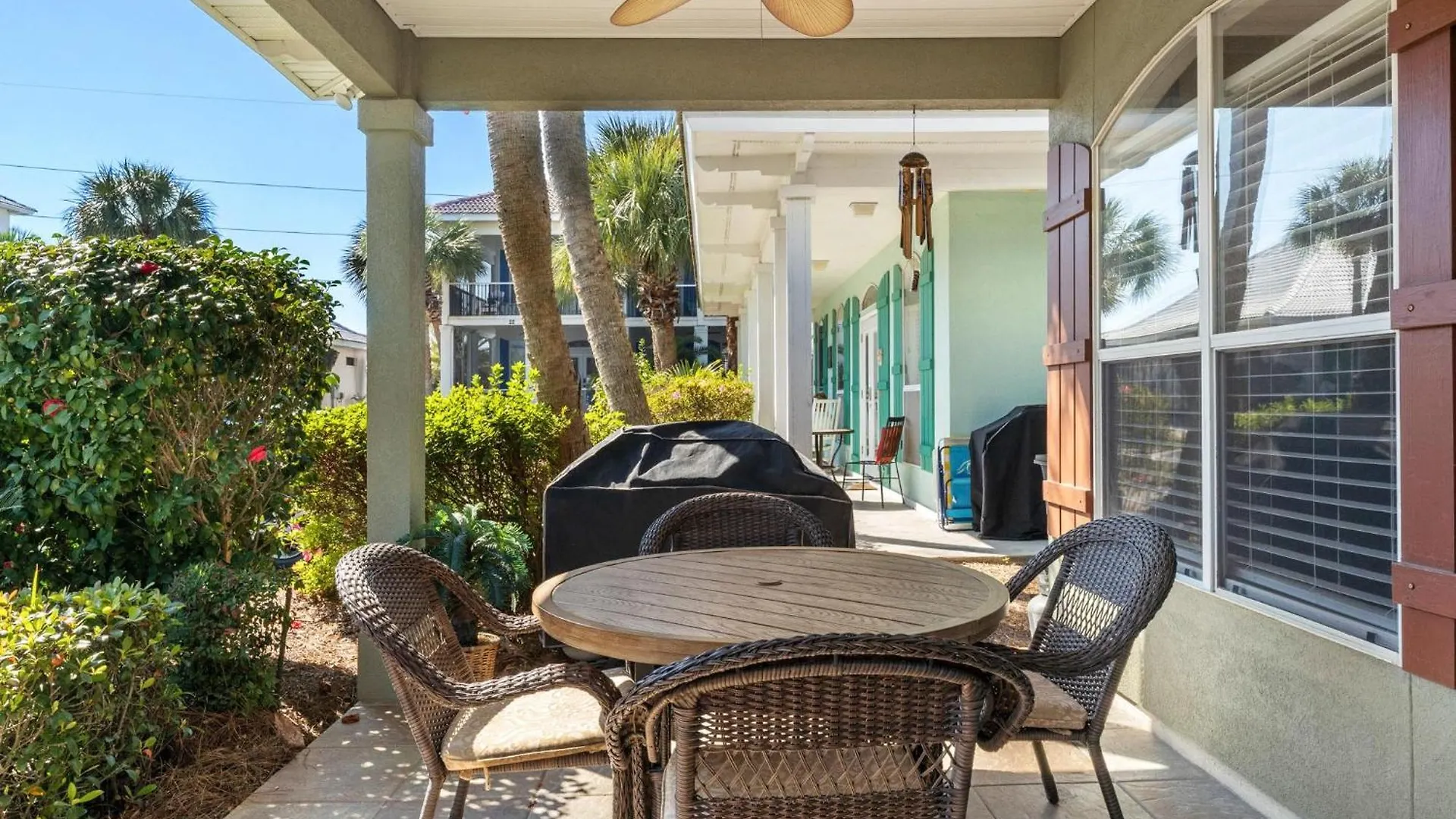 Emerald Palace S 10 Black Coral Cove Destin